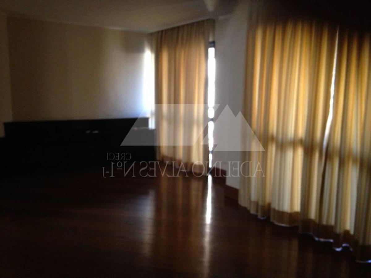 4 bedrooms Apartment in Sao Paulo, Brazil No. 584839