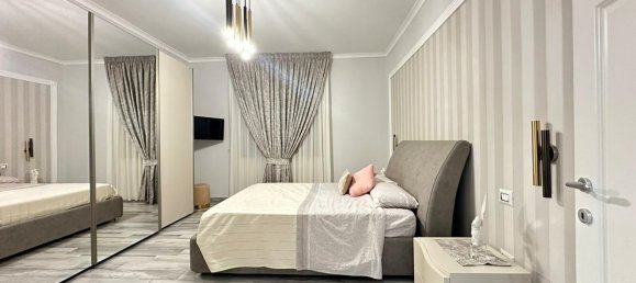 Apartamento de 3 habitaciónes en Casoria, Italy No. 11147 8