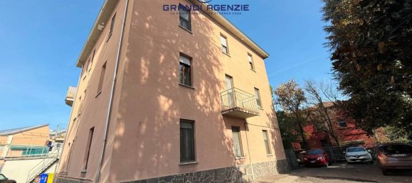 2 Schlafzimmer Wohnung in Parma, Italy, Nr. 229484 12