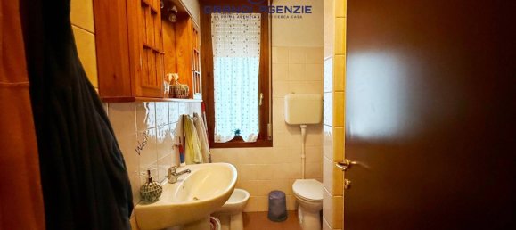 2 Schlafzimmer Wohnung in Parma, Italy, Nr. 229484 8