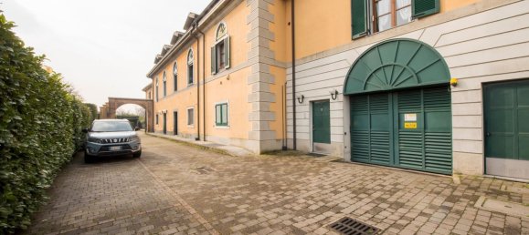 2 rooms Apartment in Cusago, Italy No. 76984 30