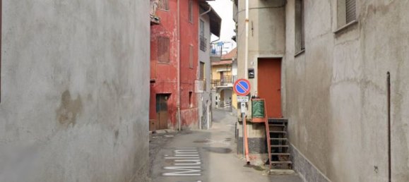 5-salle Appartement à Albizzate, Italy No. 185514 2