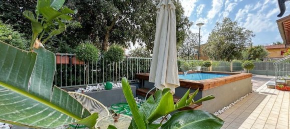 5 bedrooms House in Camaiore, Italy No. 314412 8