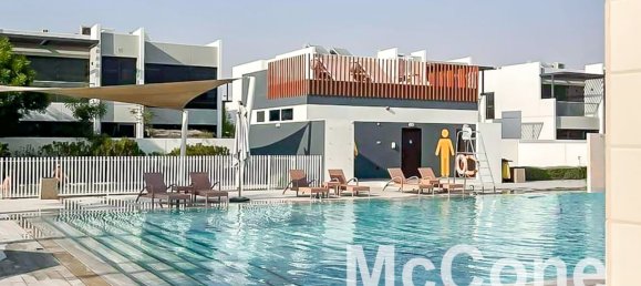 6 bedrooms Villa in Dubai, UAE No. 30661 14