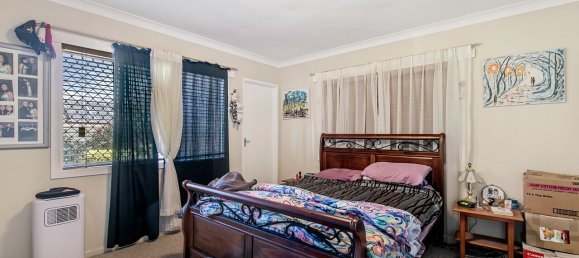 3 bedrooms House in Centenary Heights, Australia No. 1183 5