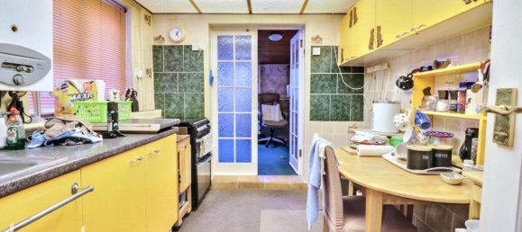 2 bedrooms Commercial property in Romford, United Kingdom No. 4820 4