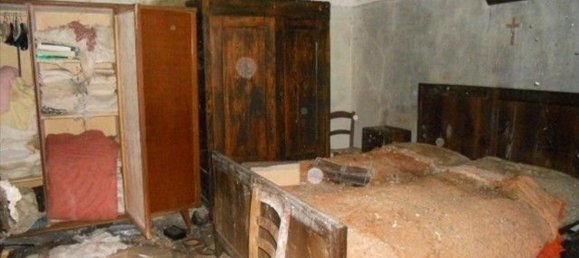 6 rooms House in Pievepelago, Italy No. 164235 7