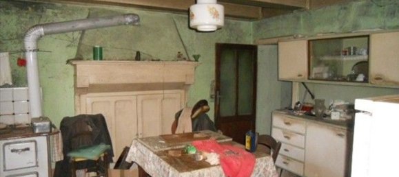 6 rooms House in Pievepelago, Italy No. 164235 8