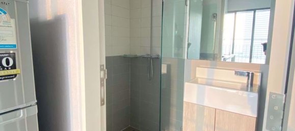 Кондоминиум в Ideo Mobi Sathorn, Пляж Рейли, Таиланд № 29913 5