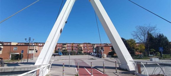 63m² Commercial property in Benevento, Italy No. 303759 4