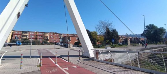 63m² Commercial property in Benevento, Italy No. 303759 3