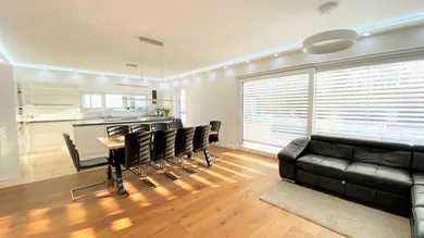 7-Zimmer Haus in Deutsch-Wagram, Austria, Nr. 18076