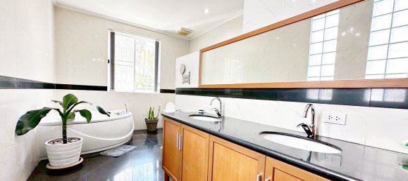 6 bedrooms Villa for sale in Pattaya, Chonburi, Eastern Thailand, Thailand № 173254 17
