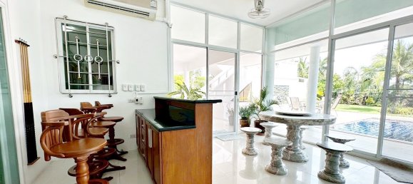 6 bedrooms Villa for sale in Pattaya, Chonburi, Eastern Thailand, Thailand № 173254 22