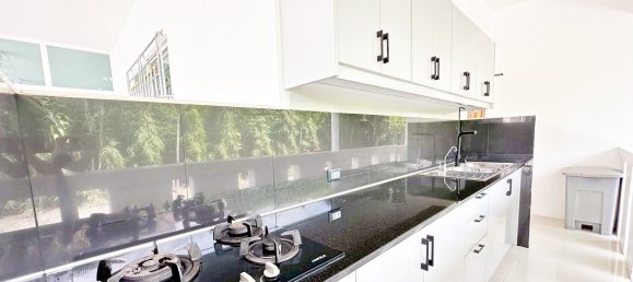 6 bedrooms Villa for sale in Pattaya, Chonburi, Eastern Thailand, Thailand № 173254 21