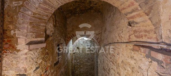 5 bedrooms House in Città della Pieve, Italy No. 49301 30