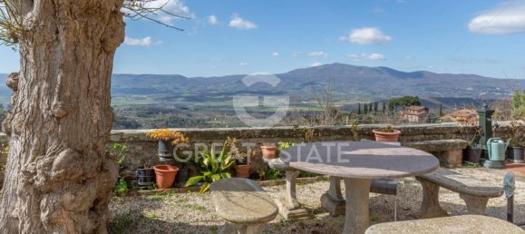 5 bedrooms House in Città della Pieve, Italy No. 49301 9