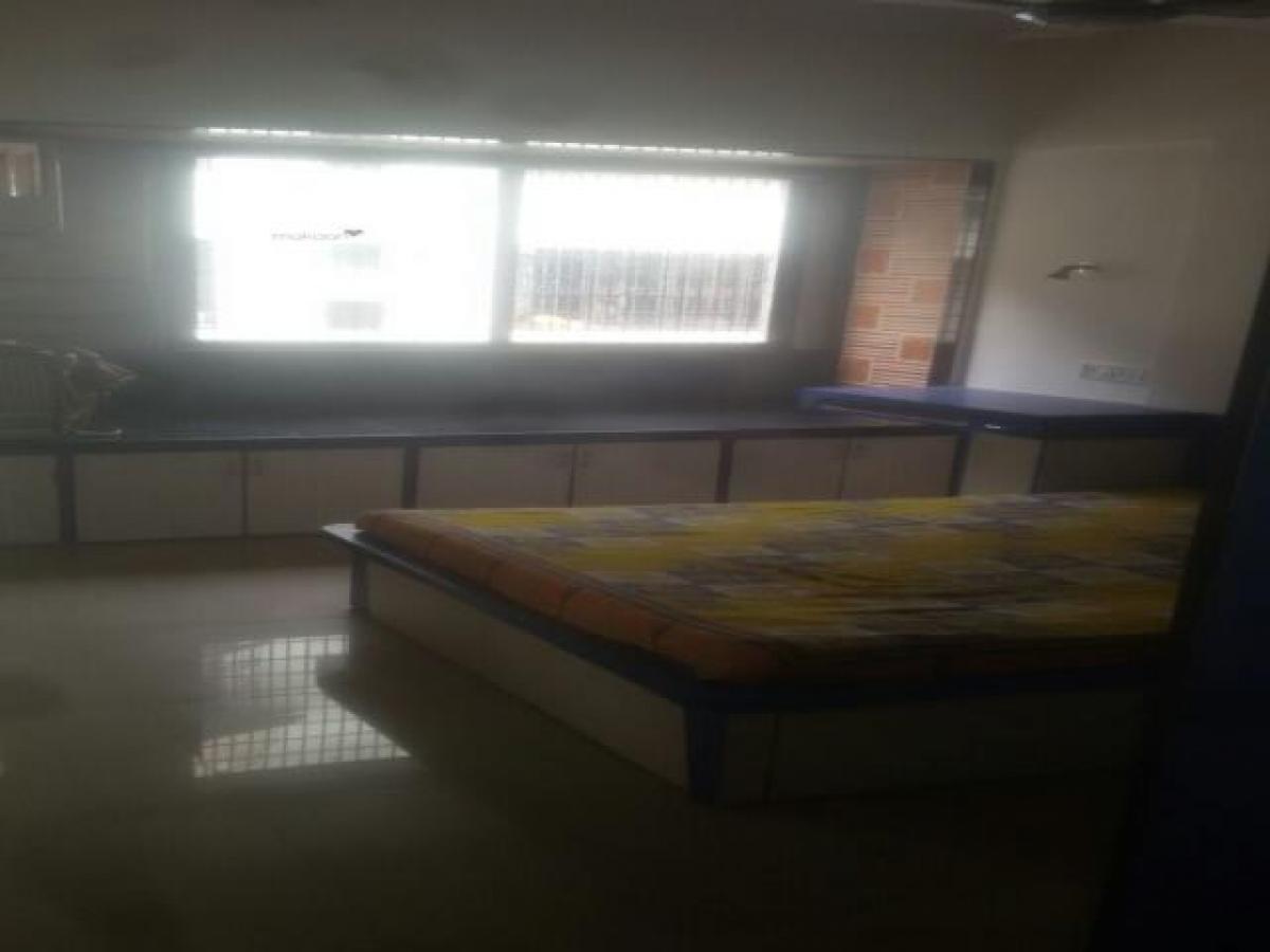 2 bedrooms House in Mumbai, India No. 13100