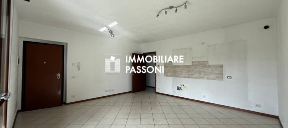 Apartamento de 2 dormitorios en Fagnano Olona, Italy No. 340524 2