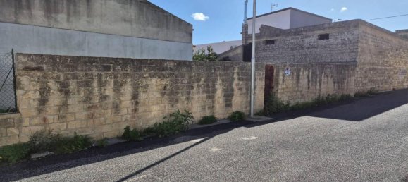 1 room Land in Avola, Italy No. 30272 2