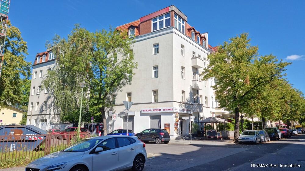 Bâtiment à Adlershof, Germany 595m² No. 307268