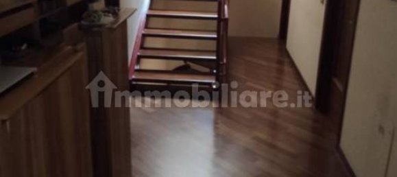 6 غرف نوم شقة في Benevento, Italy رقم 206736 7