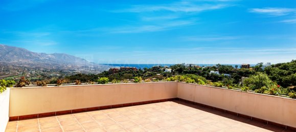 5 bedrooms Villa in Ojen, Spain No. 36935 17