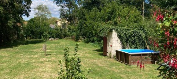 Casa de 4 dormitorios en Deux-Sevres, France No. 337084 13