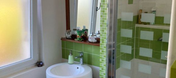 Casa de 4 dormitorios en Deux-Sevres, France No. 337084 6