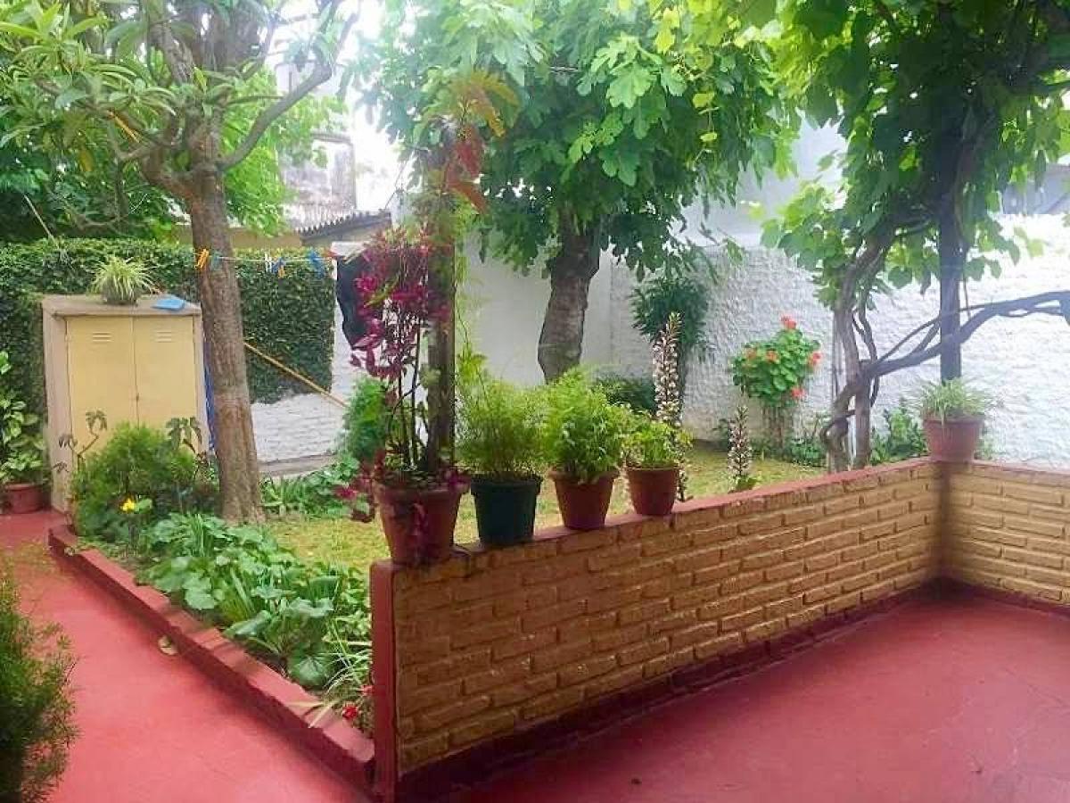 2 bedrooms House in Bermudez, Argentina No. 316