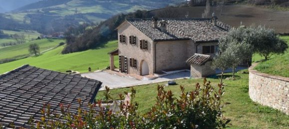 8-salle Maison à Urbania, Italy No. 148152 7