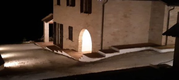 8-salle Maison à Urbania, Italy No. 148152 18