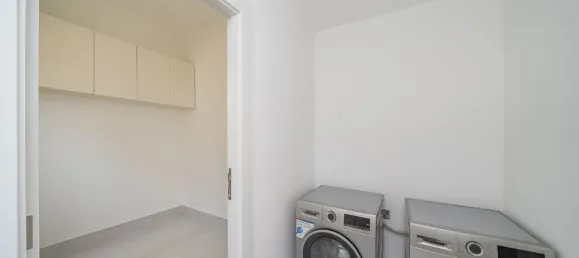 4 Schlafzimmer Villa in Meadows, UAE, Nr. 105876 12