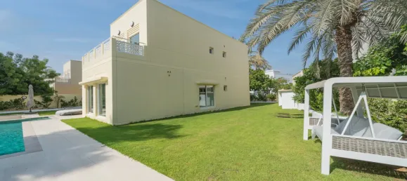 4 Schlafzimmer Villa in Meadows, UAE, Nr. 105876 19