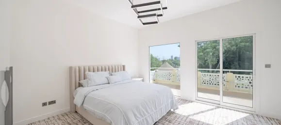 4 Schlafzimmer Villa in Meadows, UAE, Nr. 105876 15