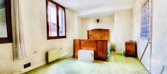 2 Schlafzimmer Haus in Amagne, France, Nr. 252097 4