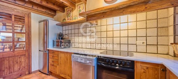 Adosado de 4 dormitorios en Gerona, Spain No. 84114 28