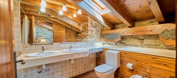 Adosado de 4 dormitorios en Gerona, Spain No. 84114 2