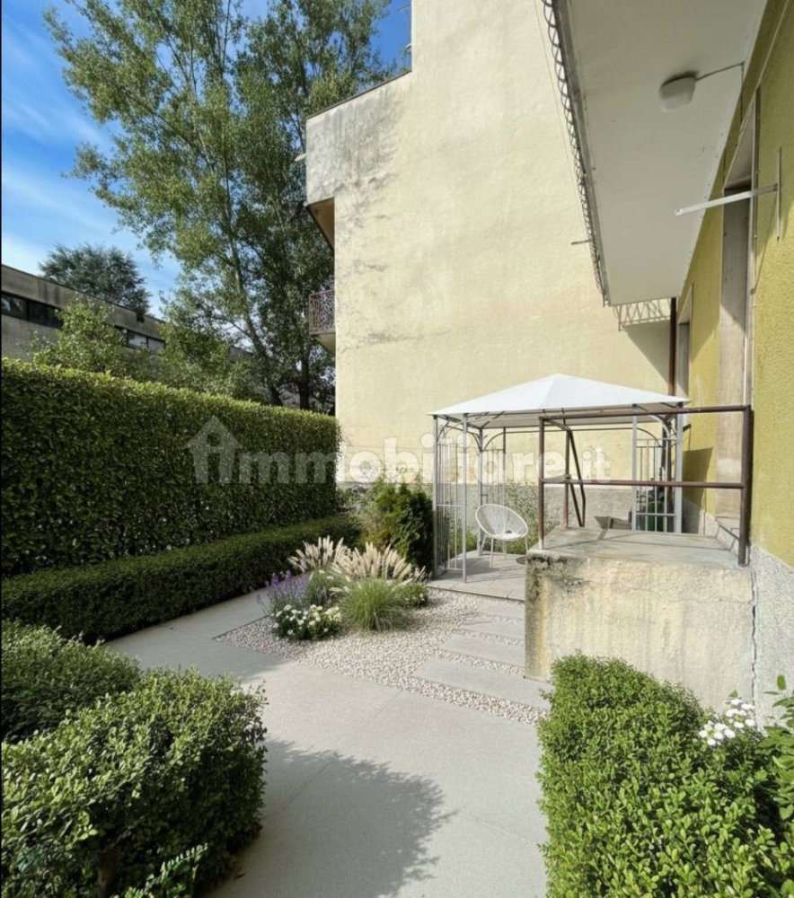 Apartamento T2 em Leffe, Italy N.º 381209