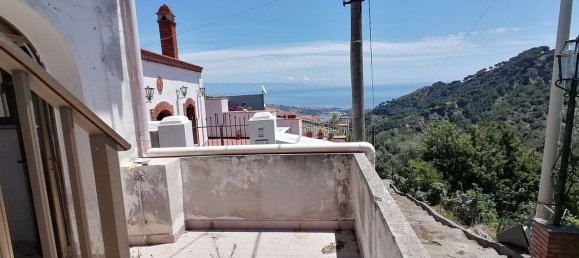 4-salle Appartement à Savoca, Italy No. 115221 3