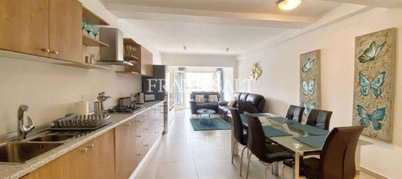 Apartamento de 3 dormitorios en Birgu, Malta No. 1077 13