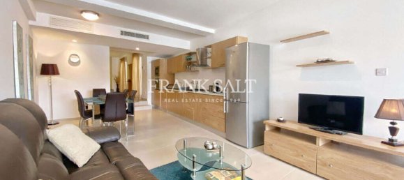 Apartamento de 3 dormitorios en Birgu, Malta No. 1077 5