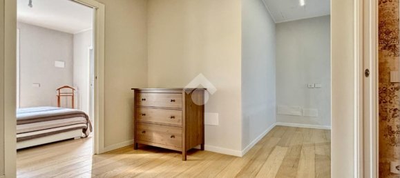 Villa de 4 habitaciónes en Rodengo Saiano, Italy No. 2420 21