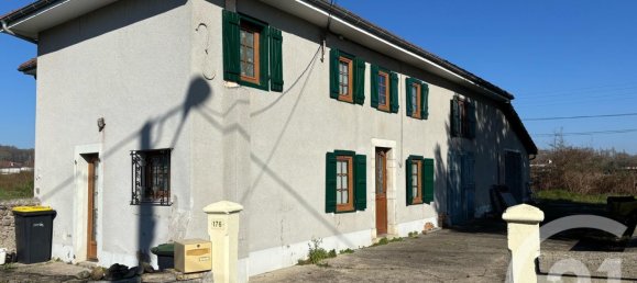 3 bedrooms House in Charritte-de-Bas, France No. 100392 11