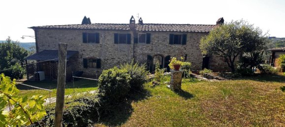 5 bedrooms House in Bucine, Italy No. 323230 2