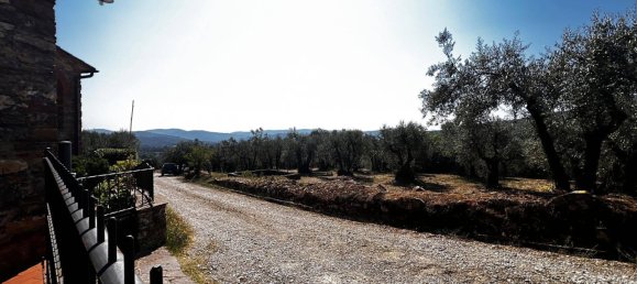 5 bedrooms House in Bucine, Italy No. 323230 38