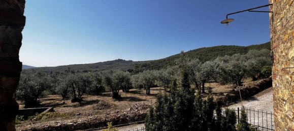 5 bedrooms House in Bucine, Italy No. 323230 36