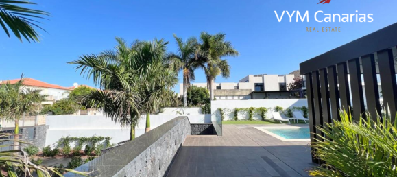 5 غرف نوم فيلا في Adeje, Spain رقم 5611 23