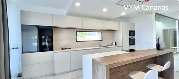 5 غرف نوم فيلا في Adeje, Spain رقم 5611 30