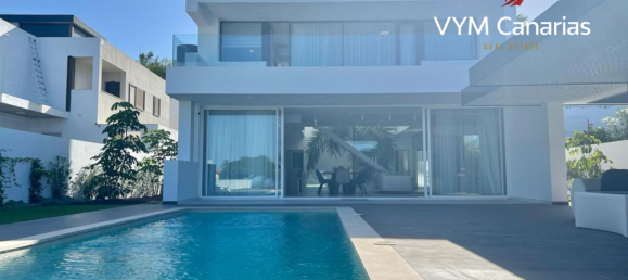 5 غرف نوم فيلا في Adeje, Spain رقم 5611 25